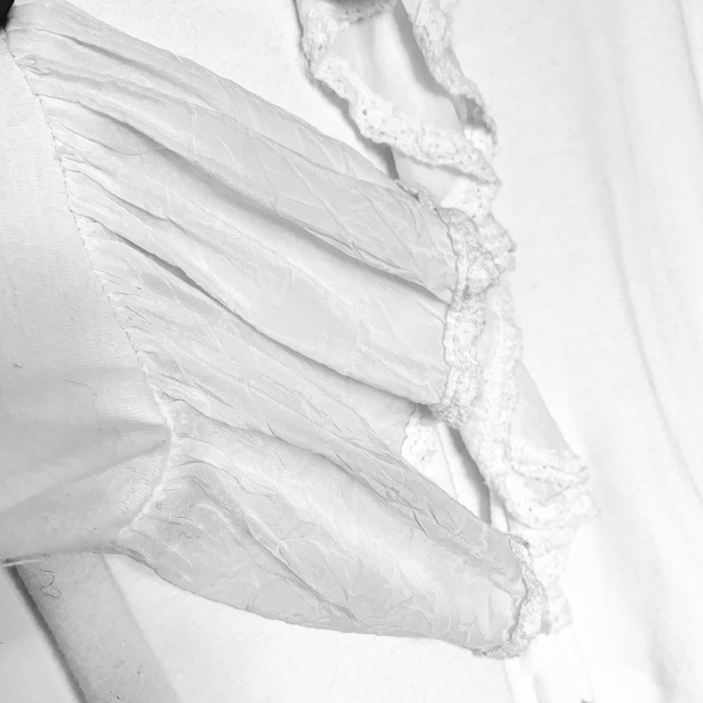 Language Los Angeles White‎ Ruffled Notched Collar Blouse - Picture 4 of 10